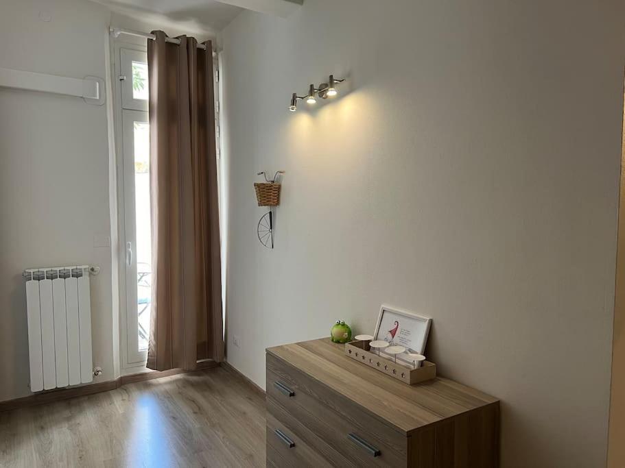 Principe Ranocchio - Casa Nel Centro Storico Lägenhet Ferrara Exteriör bild