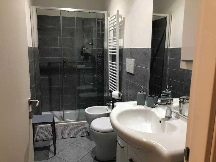 Principe Ranocchio - Casa Nel Centro Storico Lägenhet Ferrara Exteriör bild