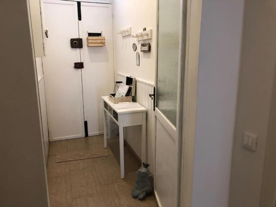 Principe Ranocchio - Casa Nel Centro Storico Lägenhet Ferrara Exteriör bild